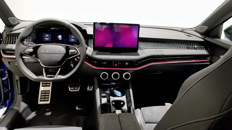 Skoda Superb bild 7
