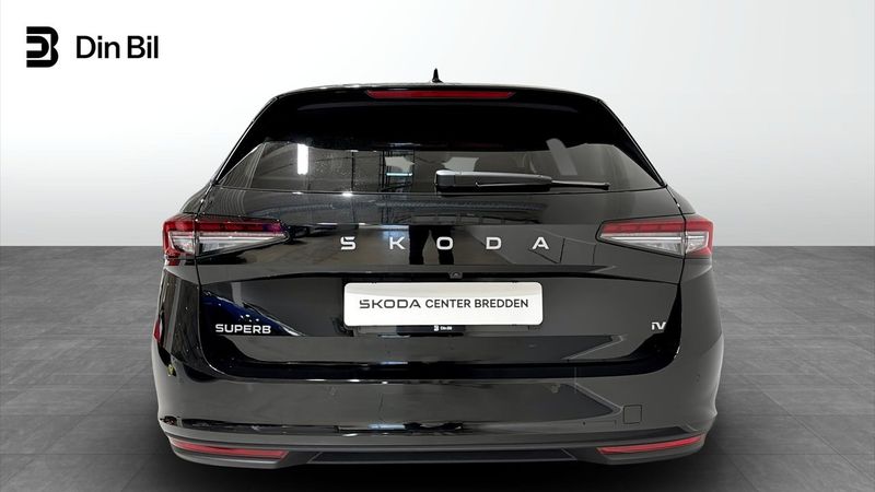 Skoda Superb bild 3