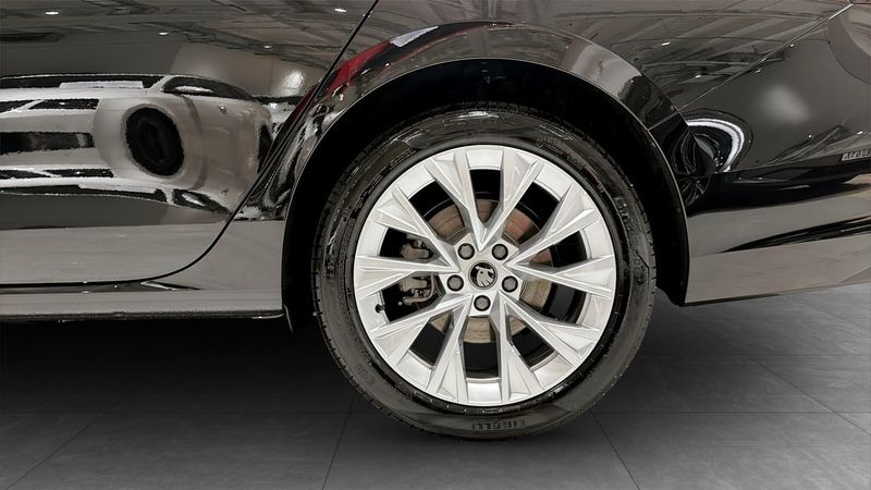 Skoda Superb bild 6