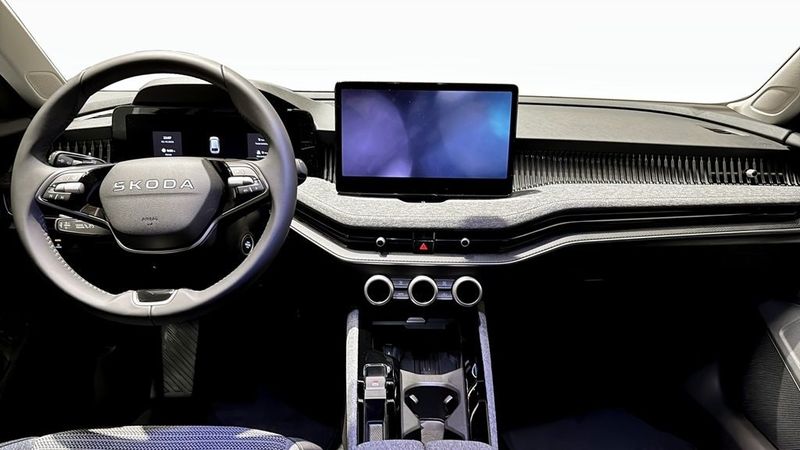 Skoda Superb bild 8
