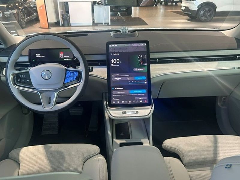 Volvo ES90 bild 5