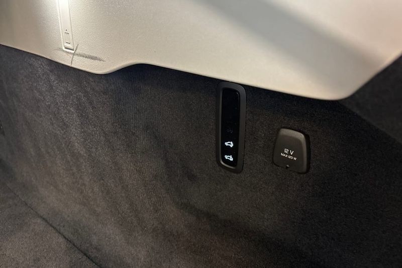 Volvo ES90 bild 19