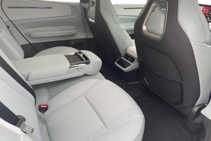 Polestar 4 bild 8