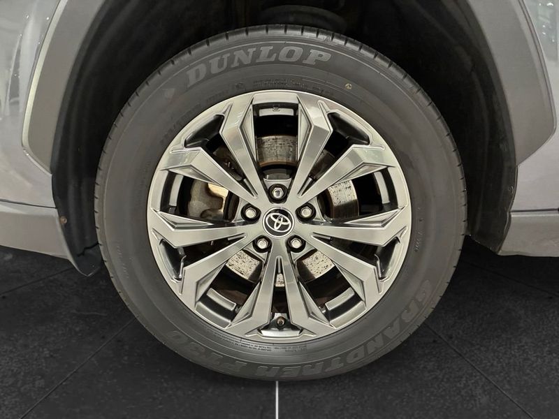 Toyota RAV4 bild 10