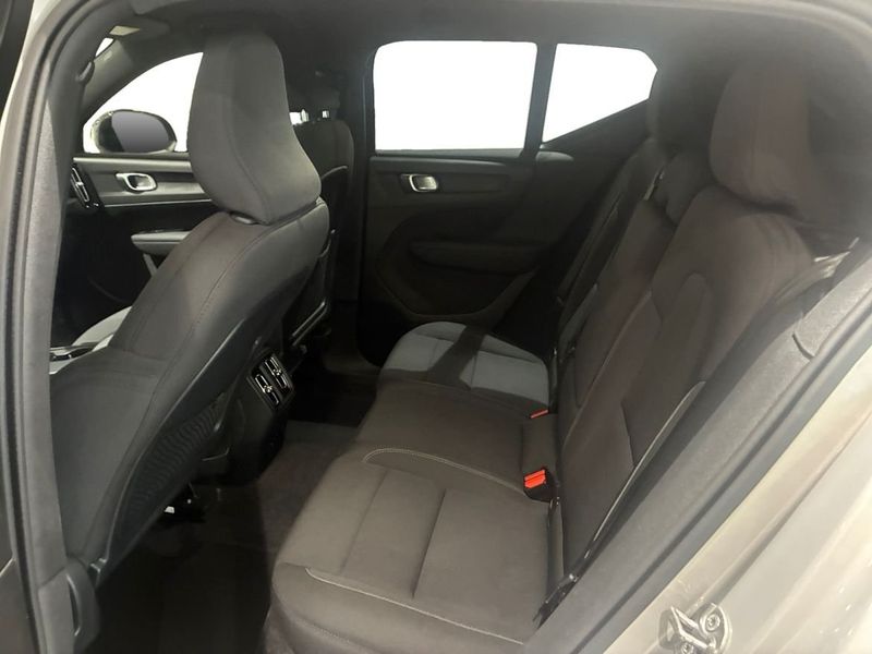 Volvo EX40 bild 7
