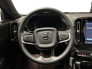 Volvo EX40 bild 10