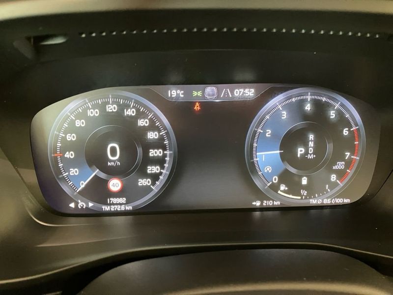 Volvo XC40 bild 11