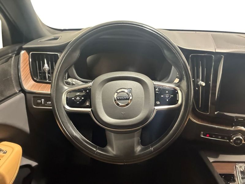Volvo XC60 bild 11
