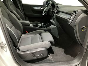 Volvo EX40 bild 4
