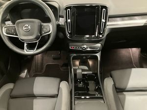 Volvo EX40 bild 13