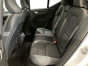 Volvo EX40 bild 7