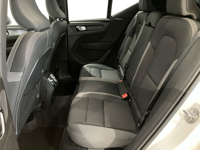 Volvo EX40 bild 7