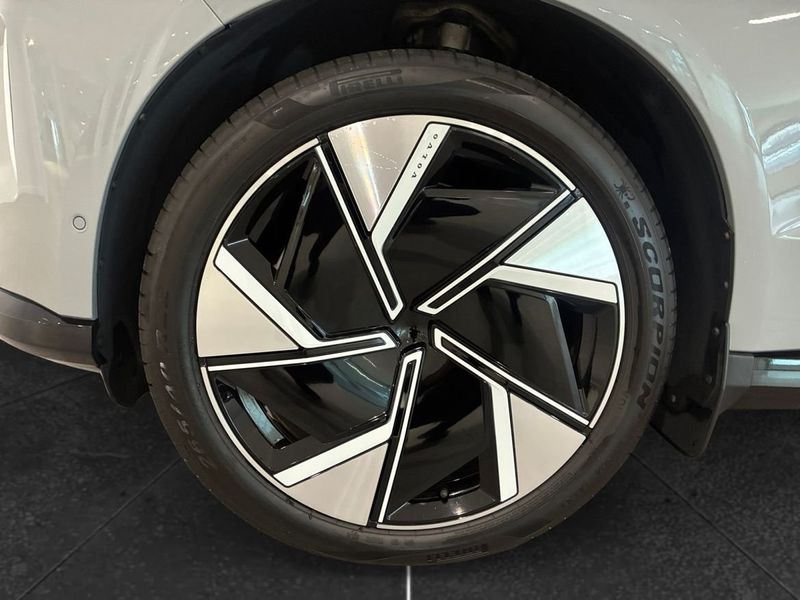Volvo EX90 bild 10