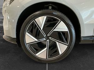 Volvo EX90 bild 9