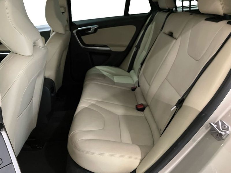 Volvo V60 bild 7