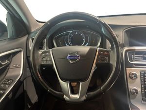 Volvo V60 bild 11