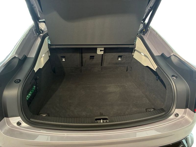 Volvo ES90 bild 13