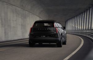 Volvo EX60 bild 2