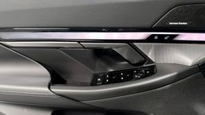 BMW 530 bild 11