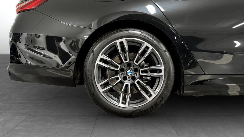 BMW 530 bild 9