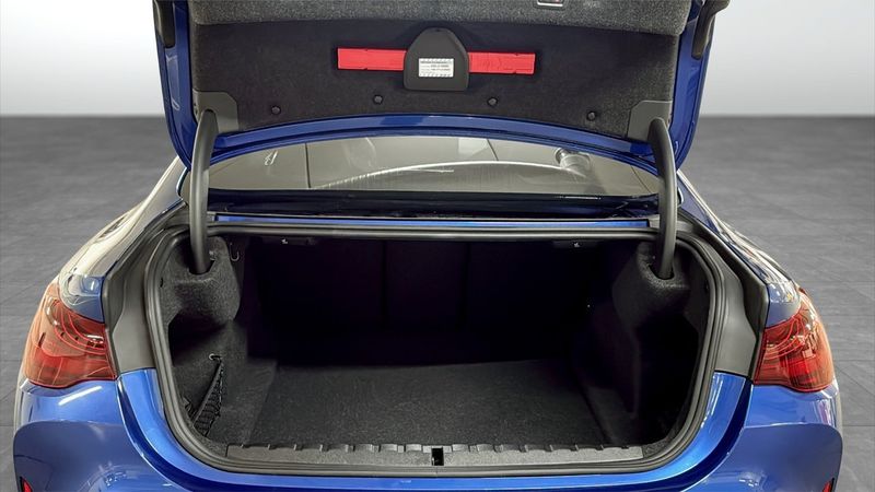 BMW M4 bild 10