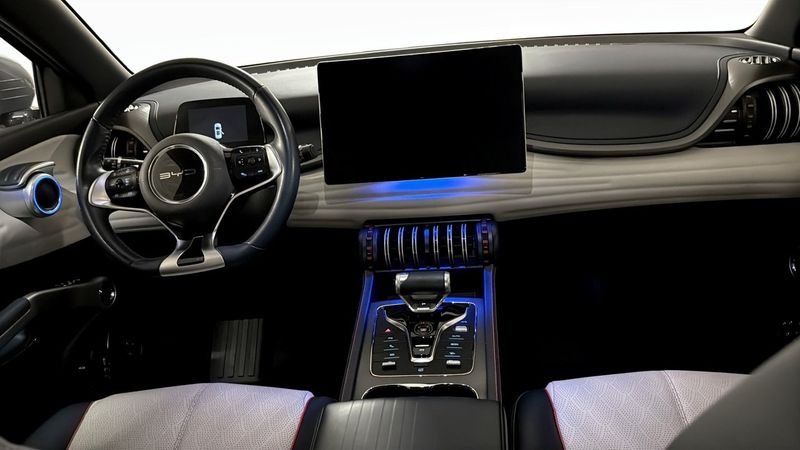 BYD Atto 3 bild 4