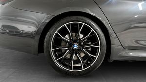 BMW 520 bild 9