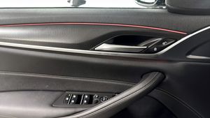 BMW 520 bild 11
