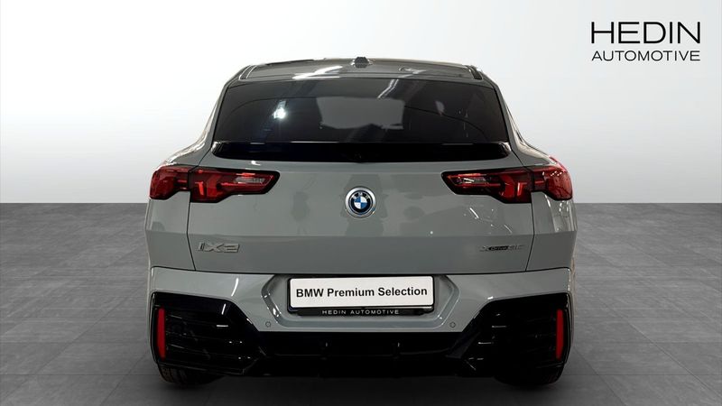 BMW iX2 bild 7