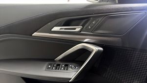 BMW iX2 bild 11