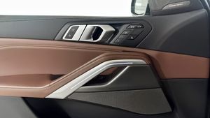 BMW X6 bild 11