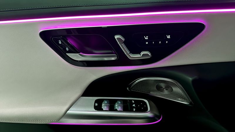 Mercedes E300 bild 11
