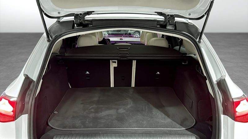 Mercedes E300 bild 10