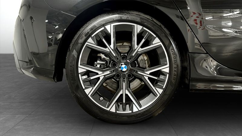 BMW 120 bild 9