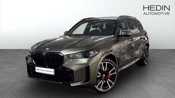 BMW X5 xDrive30d M sport PRO / Innovation / Panorama - 2026