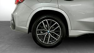 BMW X1 bild 9