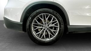 Mercedes GLC220 bild 9