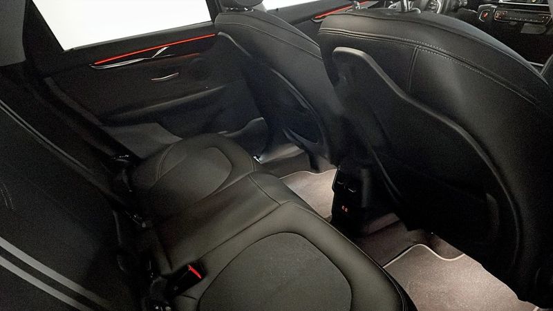 BMW 225 bild 5
