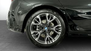 BMW 120 bild 9