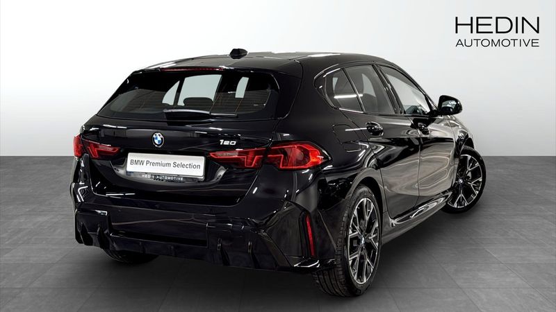 BMW 120 bild 2