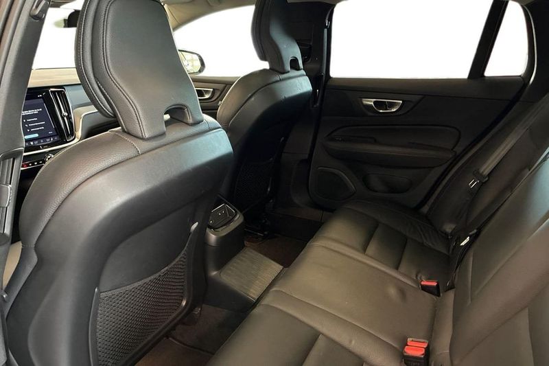 Volvo V60 bild 13