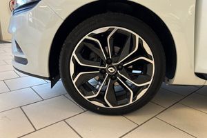 Renault Clio bild 17