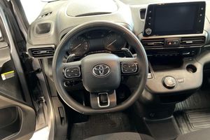 Toyota Proace bild 9