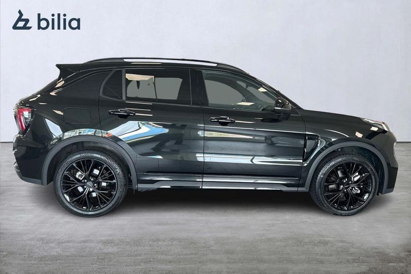 Lynk & Co 01 bild 18