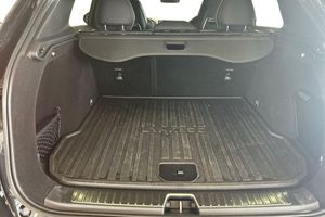 Lynk & Co 01 bild 12