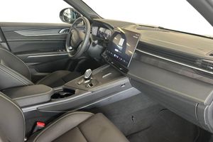 Lynk & Co 01 bild 7