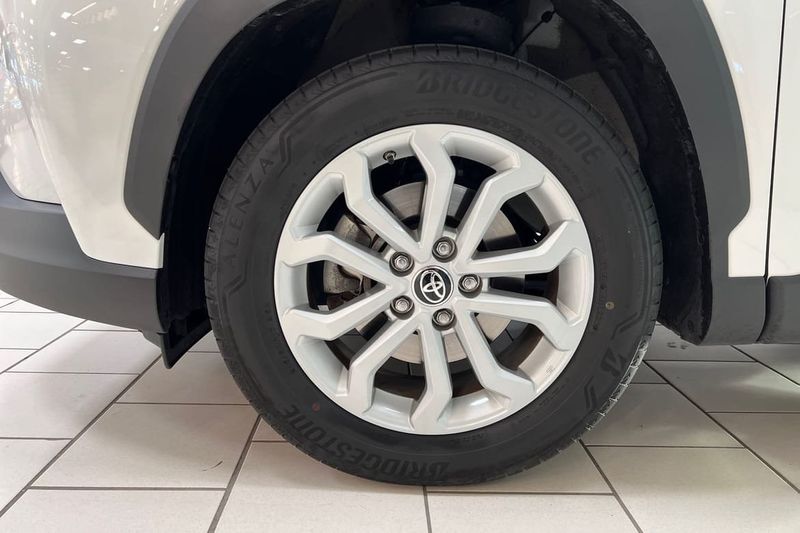 Toyota Corolla Cross bild 17