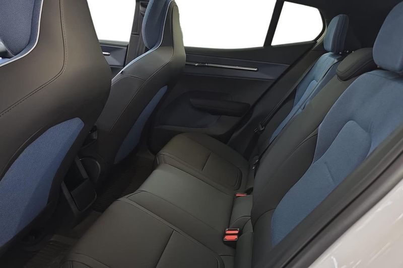 Volvo EX30 bild 13