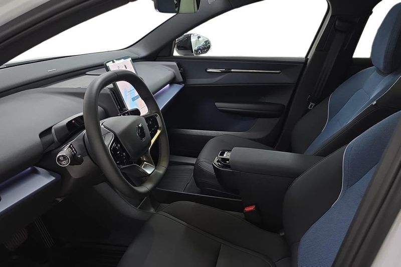 Volvo EX30 bild 14
