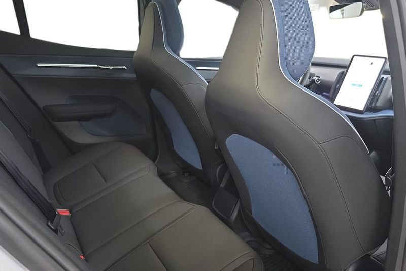 Volvo EX30 bild 9
